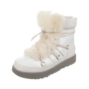 UGG fur boot white